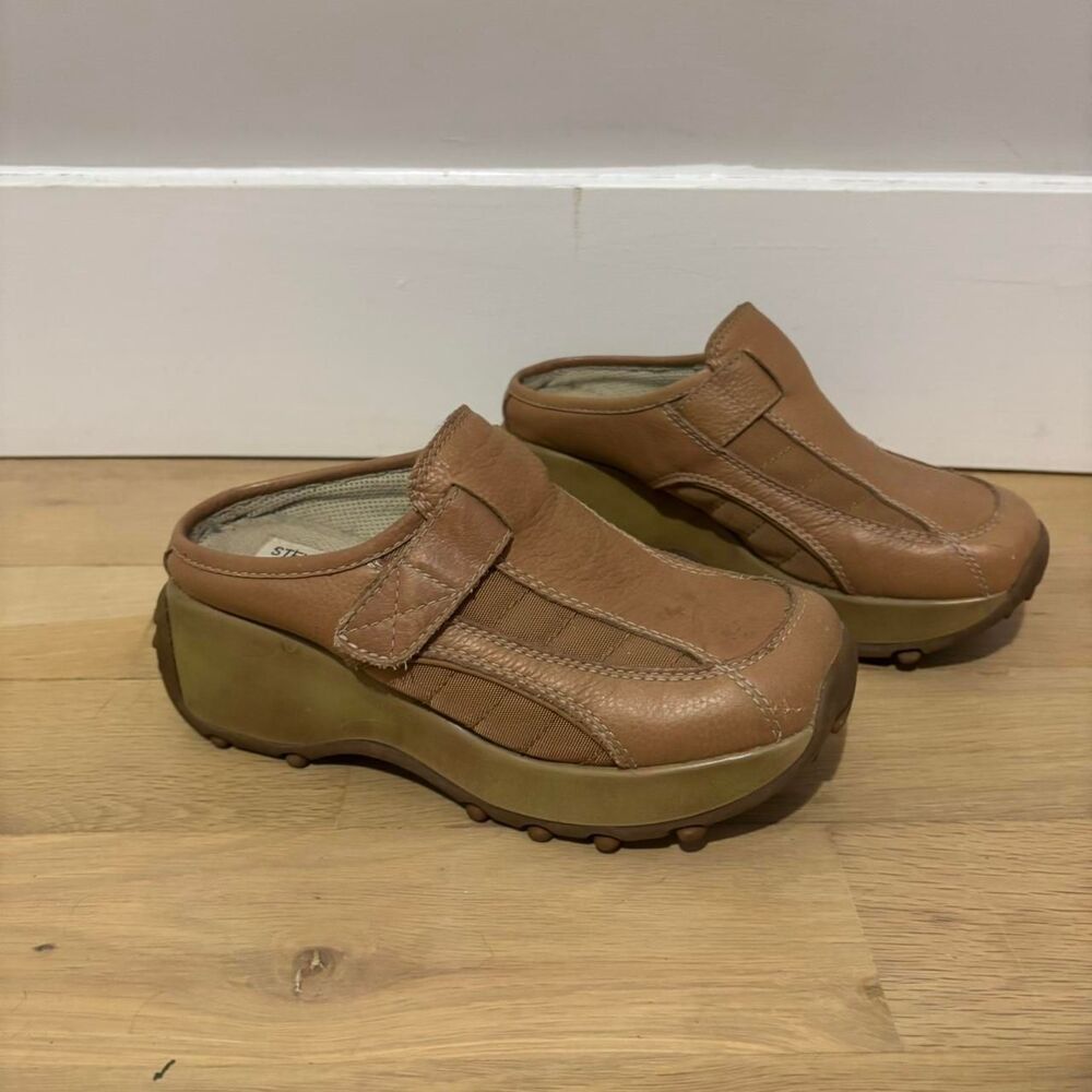 Steve-madden Women's Brown and Tan Clogs